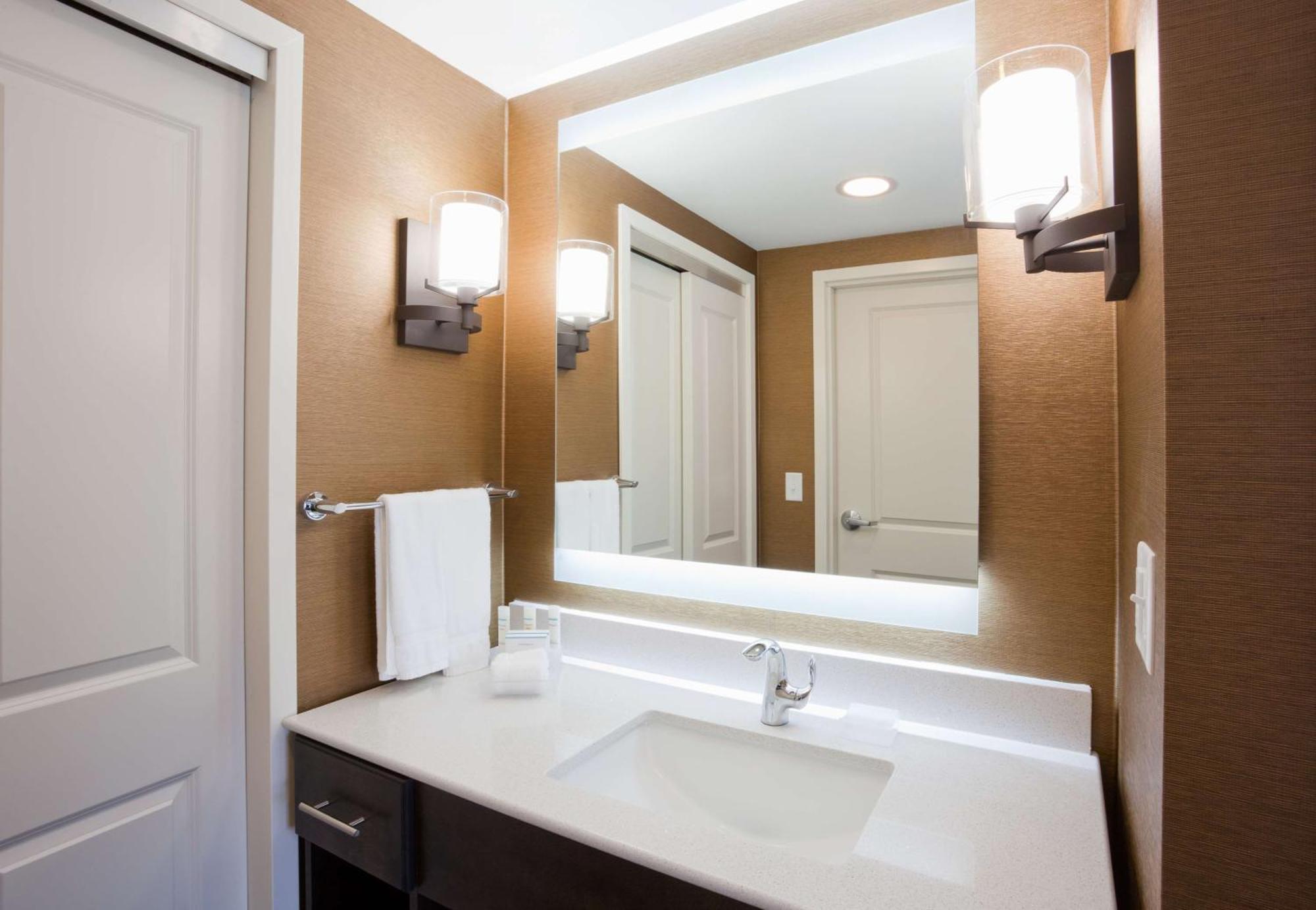 Homewood Suites Davenport Bettendorf Luaran gambar